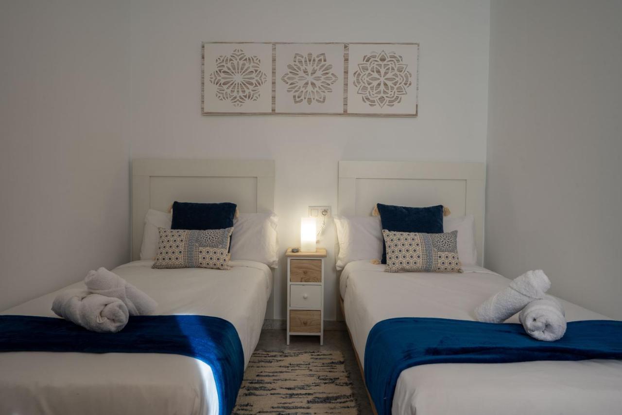 Reina Aixa- Apartamento Centro Гранада Екстер'єр фото