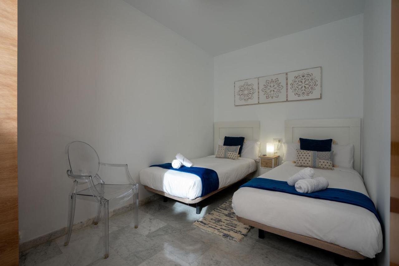 Reina Aixa- Apartamento Centro Гранада Екстер'єр фото
